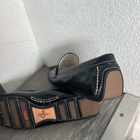 Cole Han loafers 8 - Picture 4 of 7
